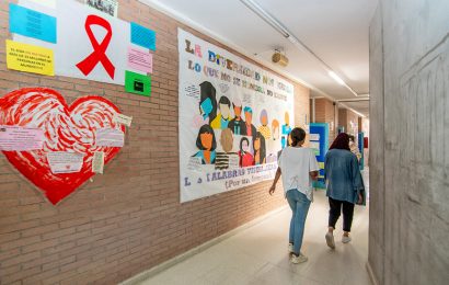 La Junta reconoce a 15 localidades por su compromiso con la educación desde lo municipal La Junta reconoce a 15 localidades por su compromiso con la educación desde lo municipal